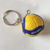 Nyckelringar V200W Mini PVC Volleyball Keychain Sport Key Chain Presentbil Boll Nyckelhållare Ring för spelare Män kvinnor Keyring Birthday Present G230210