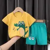 Kläder sätter baby ren bomullstecknad casual tshirtshorts ny stil panda dinosauri korta ärmar oneck sommarbarn unisex kläder