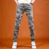 Męskie dżinsy męskie kamuflaż Letnie lekkie spodnie Slim Fit 2023 Streetwear Casual Army Green Prosty Noge Denim Spodni