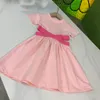Kleider 2023 Modedesigner Kinderkleid mit fallender Taille rosa Sommermädchen Faltenrock neu Baumwolle Sportkleider kurze Ärmel Röcke