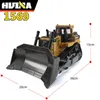 Diecast Model Huina 1569 RC Bulldozer 1 16 8CH Пульт дистанционного управления грузовик 2 4G Радиоинженерия Мальчик для мальчика Hobby Car Toys для детей подарки 230210