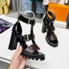 2023 Fashion Louisity Sandals Lady Водонепроницаемые водонепроницаемые Viutonity средние высокие каблуки Leisure High Heels LKF