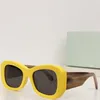 Moda Tasarımcı Kapalı W Serin Güneş Gözlüğü Kadınlar İçin Lüks Bayanlar Kadın Retro Erkekler Büyük Kedi Göz Güneş Gözlükleri Funky Rock Eywear UV400 Koruyucu Lens Estetik