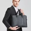 حقائب 2023 حقيبة رجال الأعمال الجلدية الفاخرة نسج ذكور أزياء الكتف حقيبة الرجال رسول فتى غير رسمي كمبيوتر 230211