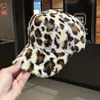 Boll Caps Camel Beige Pink Leopard Fur Baseball Women Autumn Winter Thick Warm Hat Casual All Match 5459cm 230211