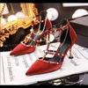 Sandały 2022 Przezroczysta luksusowa marka Kobiety Pumps Crystal Slingback High Heels Summer Bride buty