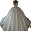 Luxuriöses glitzerndes Ballkleid-Hochzeitskleid, maßgeschneidert, Perlen, V-Ausschnitt, ärmellose Brautkleider, Rüschen, Sweep-Zug, Brautkleider