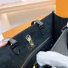 Designer-Taschen Frauen-Einkaufstasche Handtaschen Geprägter Blumenbrief auf dem Weg Handtasche VPurse Totes Schulter Weibliche Shouder Rucksack MM