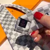 Мужская модная бренда Tie Classic Square Leisure Молодые мужчины и женщины -дизайнер высококачественных шелковых подарков 3 стилей.