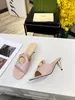 Klassiska blondie tofflor m￤rke kvinnor sandal dubbel sp￤nne kil glider plattform l￤genheter paris mode sommarskor inomhus skjutreglage flip flops mule 35-42 lady storlekar