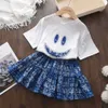 Vêtements de vêtements Bear Leader Child's Suit's Summer Nouvelle fille souriante Face Fleur Fleur ShortSleved Tshirt Top Short Twopiece Jupe