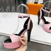 2023 Fashion Louiseity Sandals Lady 방수 방수 방수 Viutonity Middle High Heels Leisure High Heels