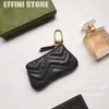 Marmont Designer Coin Purse med nyckelpåse lyxiga mini plånböcker Kvinna Fashion Lipstick Bags Womens and Mens Key Chain Ring Charger 346D