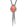 Collane con ciondolo Corona Bolo Tie Cravatta Accessori retrò in pelle Collana per costumi per uomini e donne