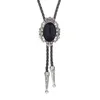 Collane con ciondolo Corona Bolo Tie Cravatta Accessori retrò in pelle Collana per costumi per uomini e donne