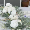 Fleurs décoratives Table de simulation de mariage en plein air Décoration florale Anniversaire Banquet El Check-in Vine Arrangement Arch Vente en gros