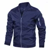 Jackets masculinos Spring Outono Pocket Slim Fit Casual Men Jacket Zipper Up Youth Outwear High Street Stave Longo Stand Collar Casal