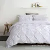 Bedding Conjuns