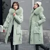 Trenchs de femmes manteaux femmes Parkas longue veste d'hiver à capuche -30 degrés vêtements de neige conception de vêtements doublure de fourrure détachable épais coton padde