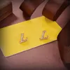 LW ダイヤモンドスタッド女性デザイナーイヤリングレディースジュエリーゴールドメッキ 18K 男性用公式複製クラシックスタイルクリスタル絶妙なギフトボックス 007