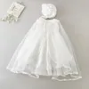 Mädchen Kleider 3 stücke Lange Weiß Baby DressCape Geburtstag Baumwolle Vintage Hochzeiten Vestido Taufkleider 0-24Month Kleidung OBF204005