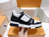 Louies Vuttion Sneakers Top Designer Rivoli Trainer Sneaker Niski Intage Buty swobodne Wergilii Alligator Black White Gr Swti Luis Viton LVSE Buty CN5I