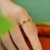 Cluster Rings Original Ancient Gold CraftsManship Yang Green Jasper Öppning Justerbar ring Kinesisk stil Retro Charm Brand Silver Jewelry