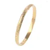 Bangle Trendy Gold Color Jewelry Dubai Sudafricano UK Svezia Svizzera Donne di moda