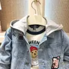 Jackor Spring Autumn Kids denim för pojkar baby huva rockar mode barn outwear rippade jeans 4 6 8 år