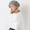 Beanieskull Cap's Winter Berets Berets كبير الحجم الأنيق فنان الأزياء الأنيقة قبعات قبعات أنيقة سيدة مرنة دافئة لفتاة 230211