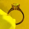 Кластерные кольца 14K золотое лабораторное кольцо для женщин Отличное разреза 6 -й цветочная форма мойссанитовая каменная роза предложение Ringcluster ClusterCluster