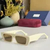 Lettering Sunglasses Rectangular Custom Glasses 1422 Mens Designer Shades Square Show Small Face Frame Women Gradient Temple Carving Eyewear