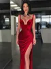 Sukienki swobodne Dulzura Autumn Velvet Ruched seksowne ubrania Y2K bez rękawów bez tylnej strony body bodycon midi sukienka dla kobiet 2022 Club impreza elegancka T230210