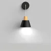 Lampada da parete moderna per interni a LED Nero Bianco Grigio Camera da letto Comodino Corridoio Corridoio Apparecchio a testa singola Sconce