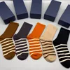 Designer Herren Damen Socken Fünf Marken Luxe Sports Winter Mesh Buchstaben Bedruckte Socken Baumwolle Mit Box