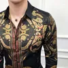 Erkek elbise gömlekleri artı 6xl-m 2023 bahar altın baskı sosyal kulüp giyim lüks barok ince uzun kollu erkek tasarımcı