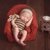 Keepsakes 34 Pcsset born Baby Pography Props Posing Mini Sofa Arm Chair Pillows Infants Po Prop Accessories 230211
