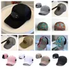 Modische Snapbacks-Kappe, Designer-Hut, taillierte Erdbeer-Baseballkappen, Street-Casquette, Unisex, verstellbare Kuppel mit aufgesticktem Buchstaben, Schattierung, Erwachsenenhüte, 56–60 cm