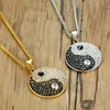 Pendentif Colliers Hip Hop Micro Pave Strass Bling Glacé Or En Acier Inoxydable Tai Chi Rond Pendnats Collier Pour Hommes Rappeur Bijoux1