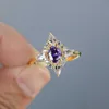 Pierścienie zespołowe vintage purpurowy kryształowy kamień biżuterii urocze złoto kolor ślubny dla kobiet luksusowe owalne zaręczyny Walentynki Prezent G230213