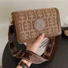 Tienda de bolsos de diseñador 70% de descuento en bolsos Otoño e invierno textura de sentido para mujeres en nicho estilo extranjero de alta calidad Mensajero único Ventas cuadradas pequeñas