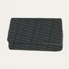 販売用のボックストップグレードのレザーウォレットで販売されているチェーン付きの本革の財布