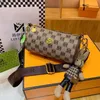 Clearance Outlets Online Femmes automne et hiver super chaîne de feu petite ronde vieille fleur croix épaule Boston oreiller sac mode