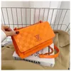 Handbag Factory Cheap Wholesale Retail Autumn 2023 Candy Color High Texture Chain Square Plaid Mother Bag Fashion Trend Versatile