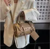 8101 Femmes Luxurys Designers Sacs Crossbody Sacs à main Womens Purses Shoulder Shopping Totes Bag