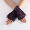 3 Ensembles/Pack Fournitures de Fête Gants de Cosplay Élastiques en Dentelle Demi-Doigts 18,5 cm de Longueur Femme Halloween Court Dîner Sexy Performance Mitaines de Mariage à l'épreuve du Soleil