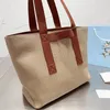 Zomerstroopkopen Vegetable Mand Grote capaciteit Tas Tassen Casual Dames Schouderhandtassen Strand Vakantie geweven reismachines Takken Portebruine Letter Handtas