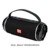 Portabla högtalare Vattentät ljudkolonnens högtalare Bluetooth-kompatibel 4,2 5WX2 högtalare Handsfree FM Radio Travel Accessories