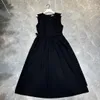 Дизайнерские повседневные платья для женщин Письмо модное женское платье Вязаная майка леди элегантная сиамская юбка