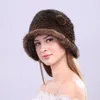 Bérets hiver chapeaux pour les femmes du vrai chapeau avec un mariage de fleur